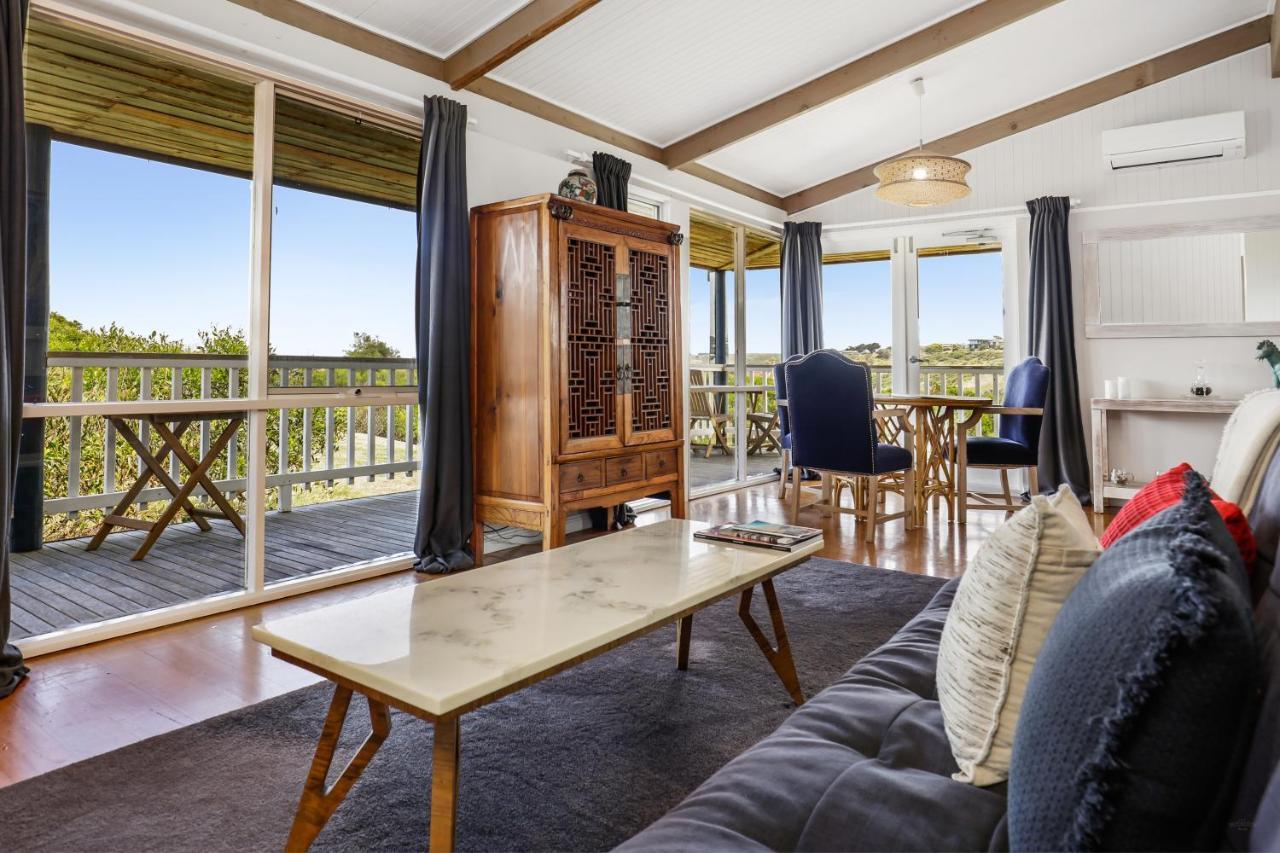 Clifftop Hotel Smiths Beach Exterior photo