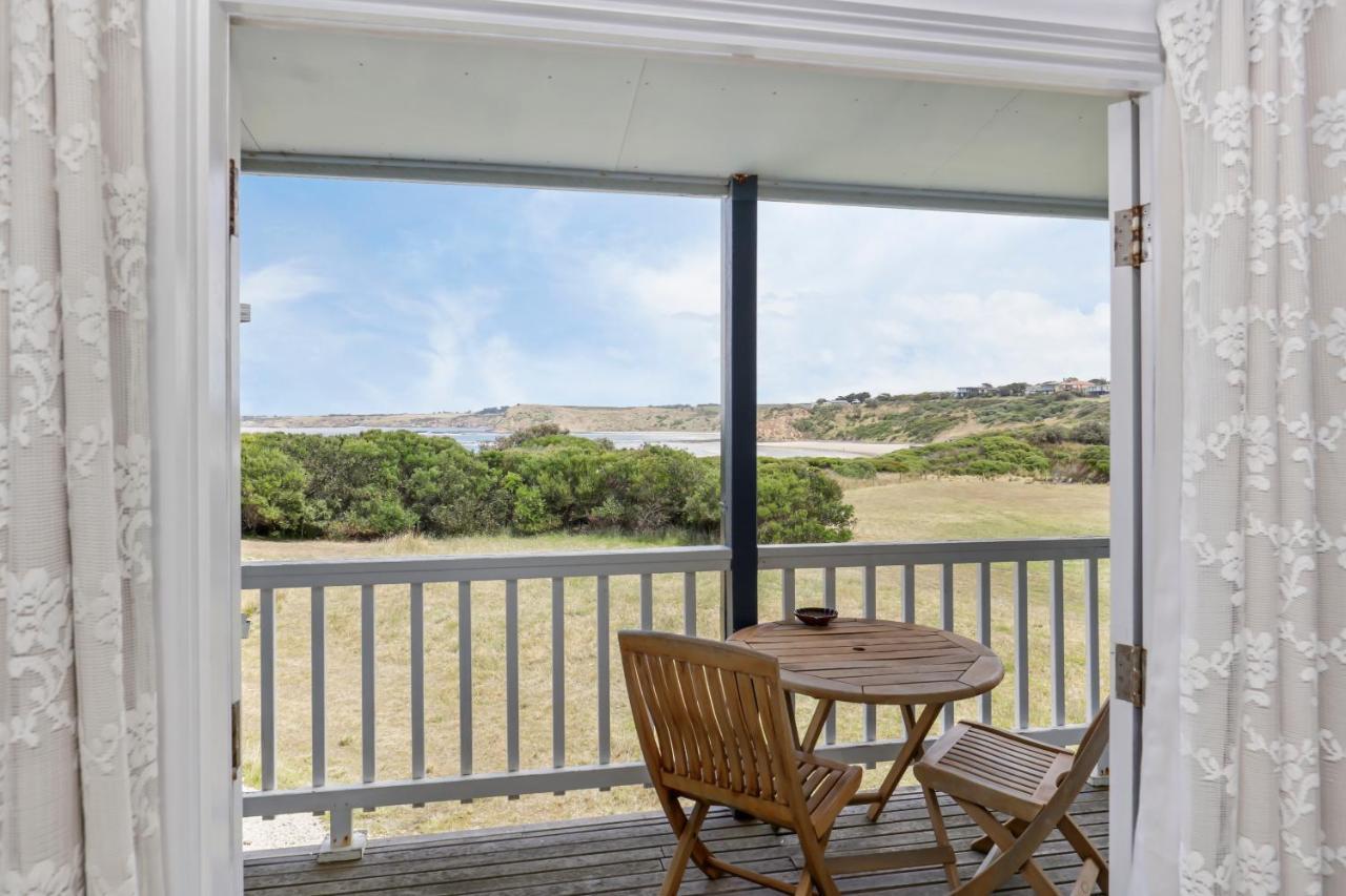 Clifftop Hotel Smiths Beach Exterior photo